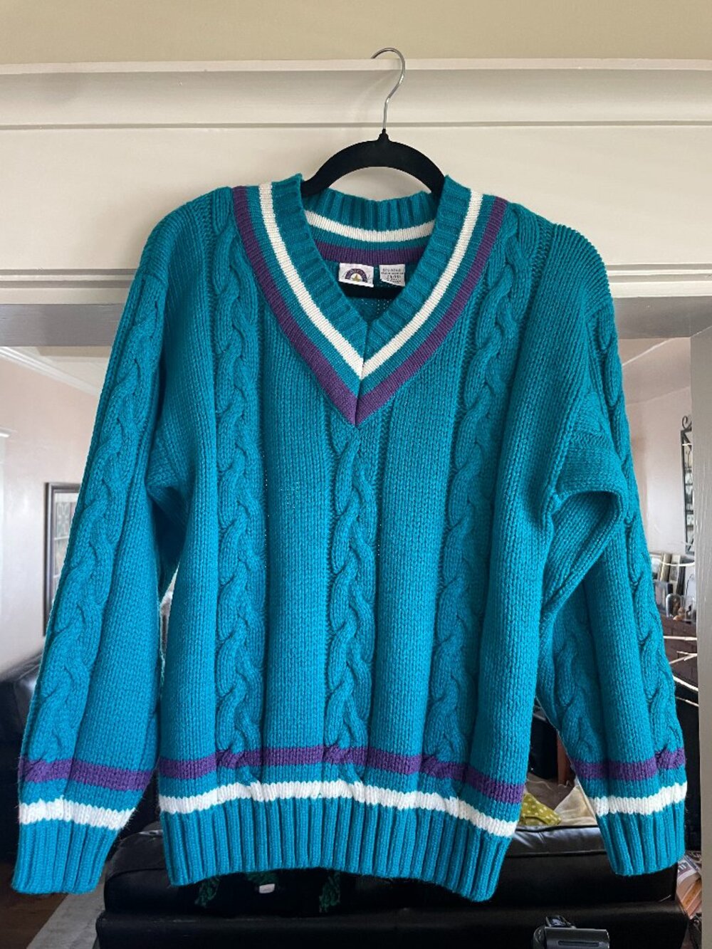Vintage Buckingham Sport Quality V-Neck Sweater - L (16/18)